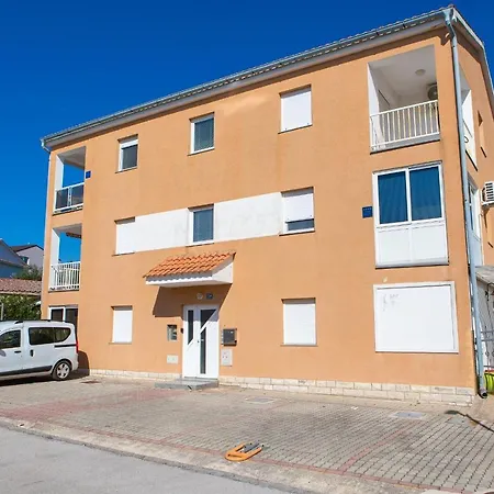 Noel Apartment Krk Town